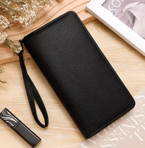 Premium Unisex Geldbörse mit Handschlaufe – Langes Portemonnaie aus Kunstleder (veganem Leder). Große Brieftasche & Travel Clutch für Damen & Herren