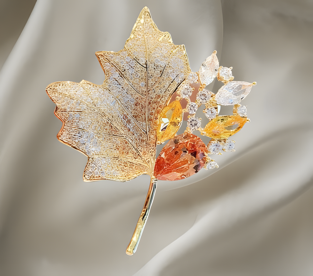 Elegante Ahornblatt-Brosche „Herbstzauber“ – Stilvoller Akzent für jeden Anlass