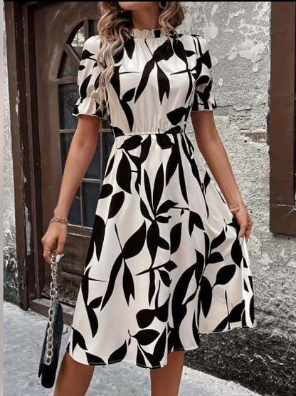 Elegantes Midi Kleid mit Blattmuster – Schwarz & Weiß