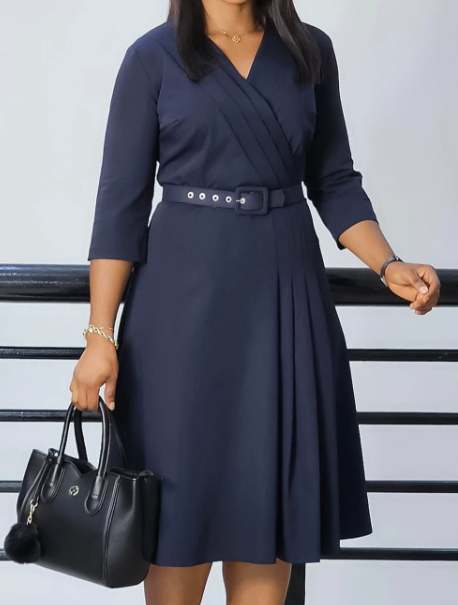 Elegantes Damenkleid – Navy Blau | Business & Anlassmode