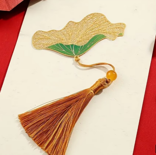 Lesezeichen in Pflanzenform