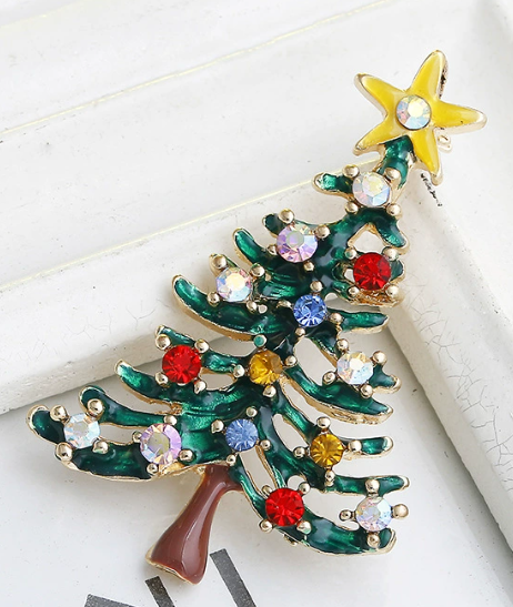 Elegante Brosche in Form eines Weihnachtsbaums
