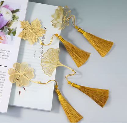 Botanische Eleganz – Goldene Metall-Lesezeichen im Geschenkset