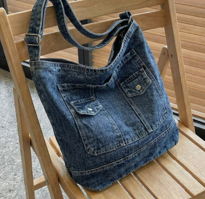 Stylischer Denim-Shopper im Vintage-Look – Die perfekte Crossbody-Tasche für jeden Tag