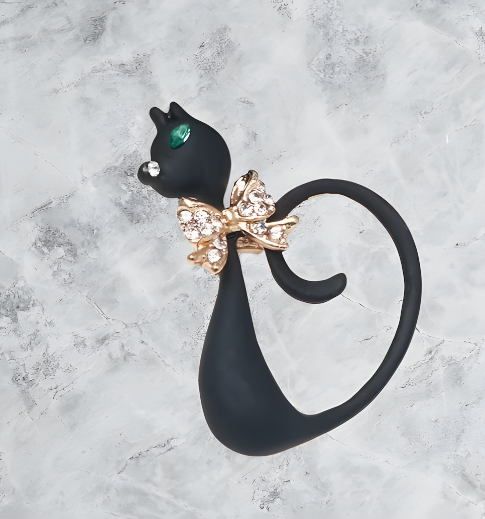 Elegante Brosche „Schwarze Katze“ – Ein funkelschönes Highlight für Ihr Outfit