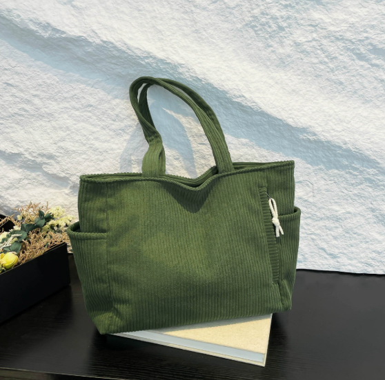 Praktisch Cord-Tasche