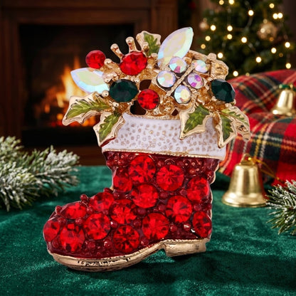 Elegante Brosche in Form eines Weihnachtsstiefels