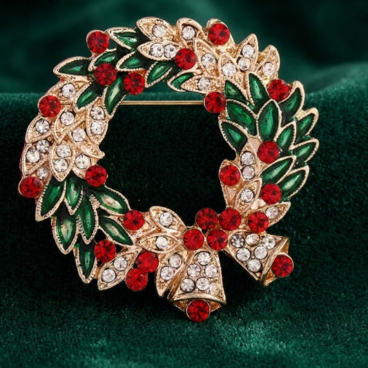 Elegante Brosche in Form süße Weihnachtskranz